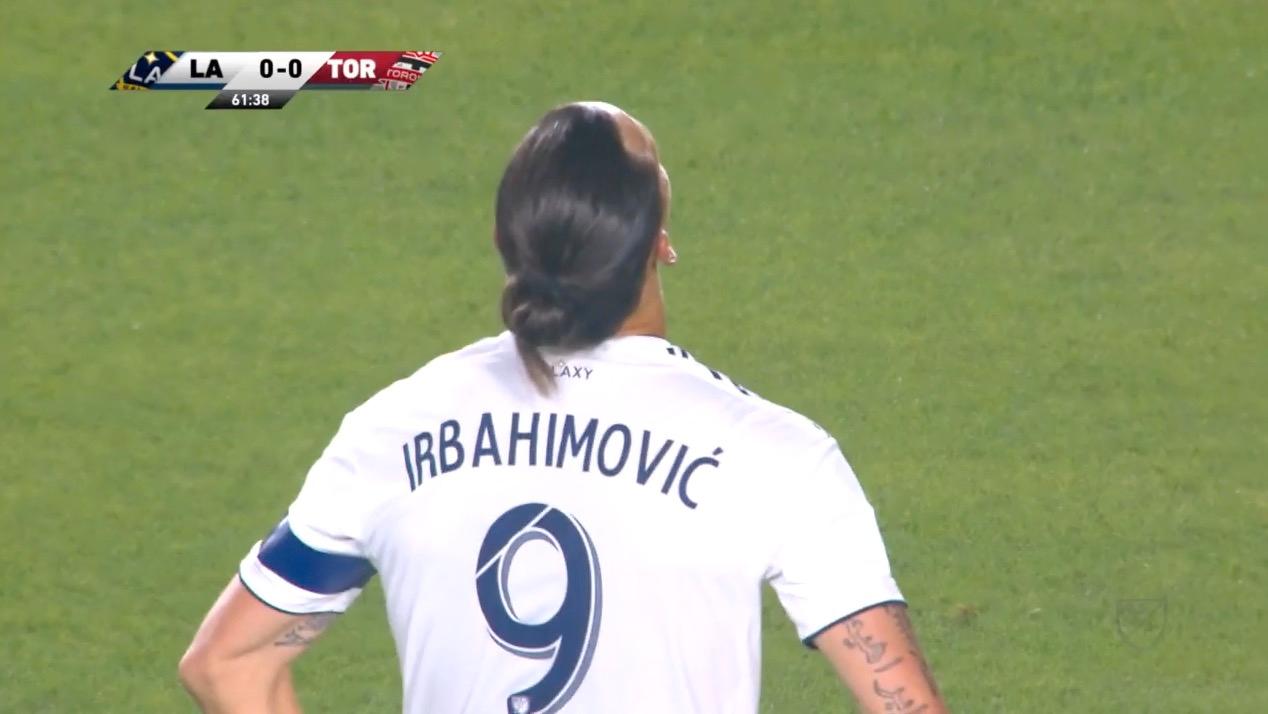 Zlatan döptes om till Irbahimivic på LA Galaxys tröja.