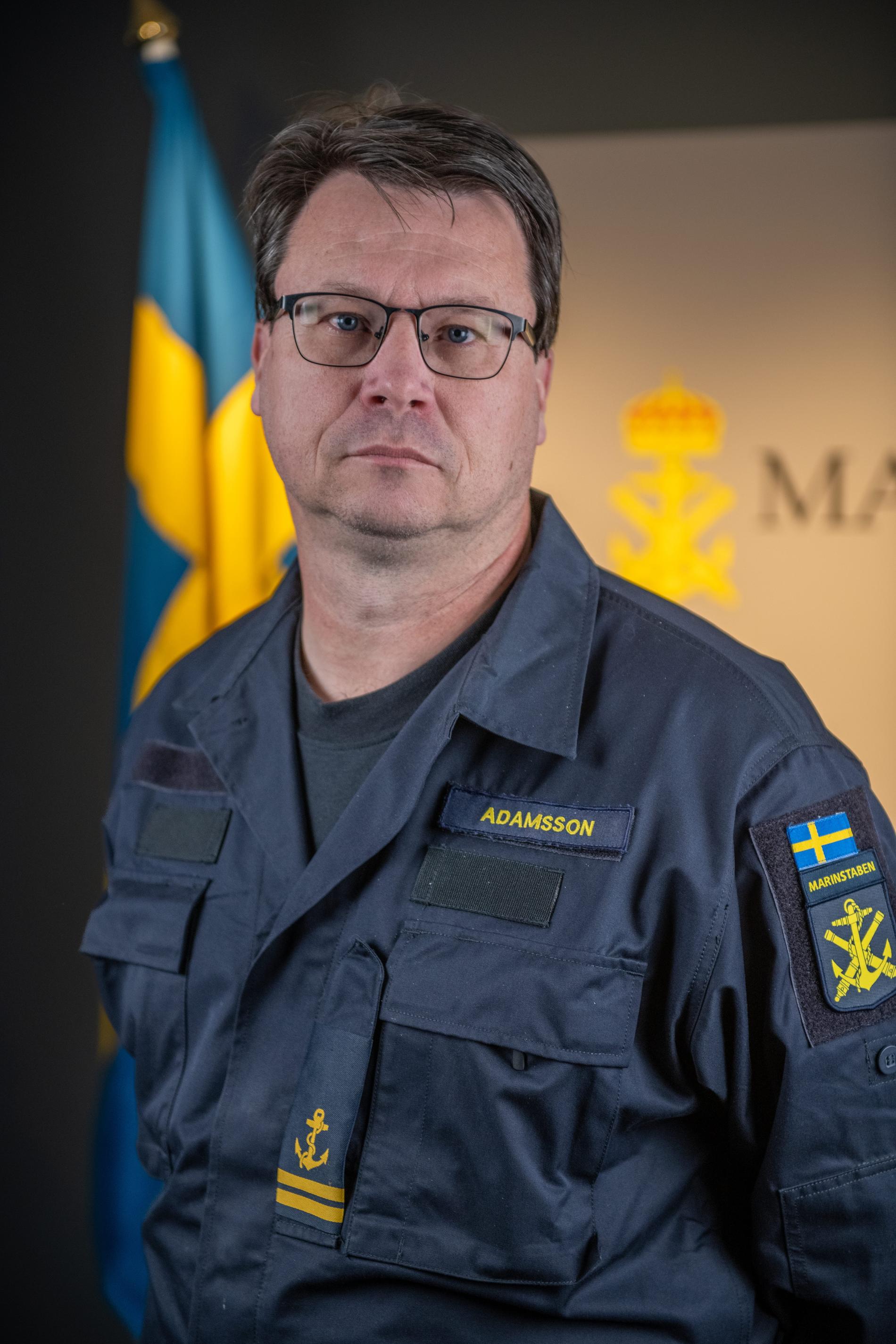 Jimmie Adamsson, pressansvarig för svenska marinen.