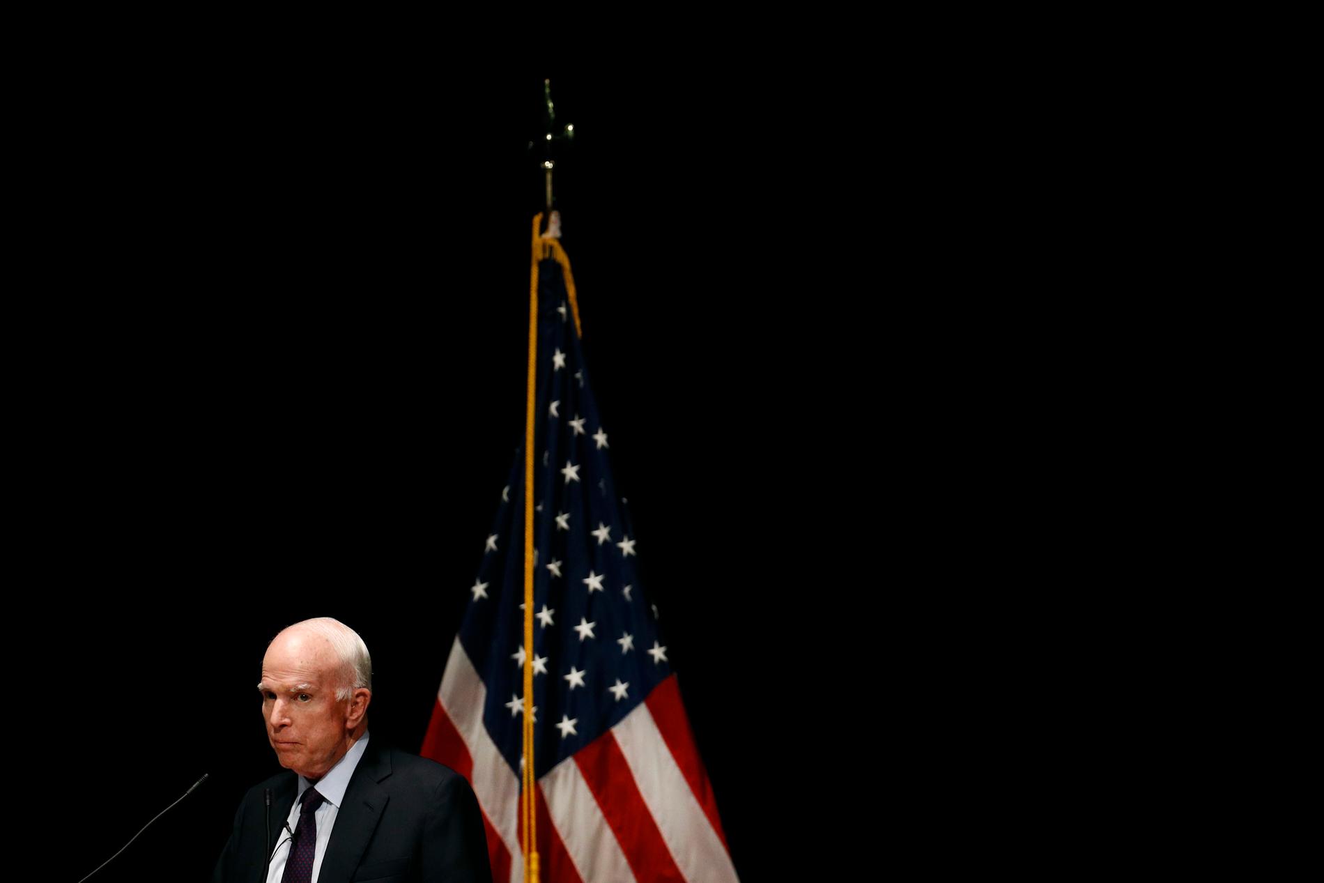 Den republikanske senatorn John McCain är död. Arkivbild.