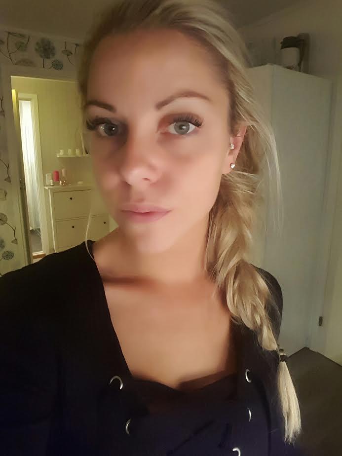 Jenny Thorén, 28, vars dusch gick sönder för ungefär en månad sedan.