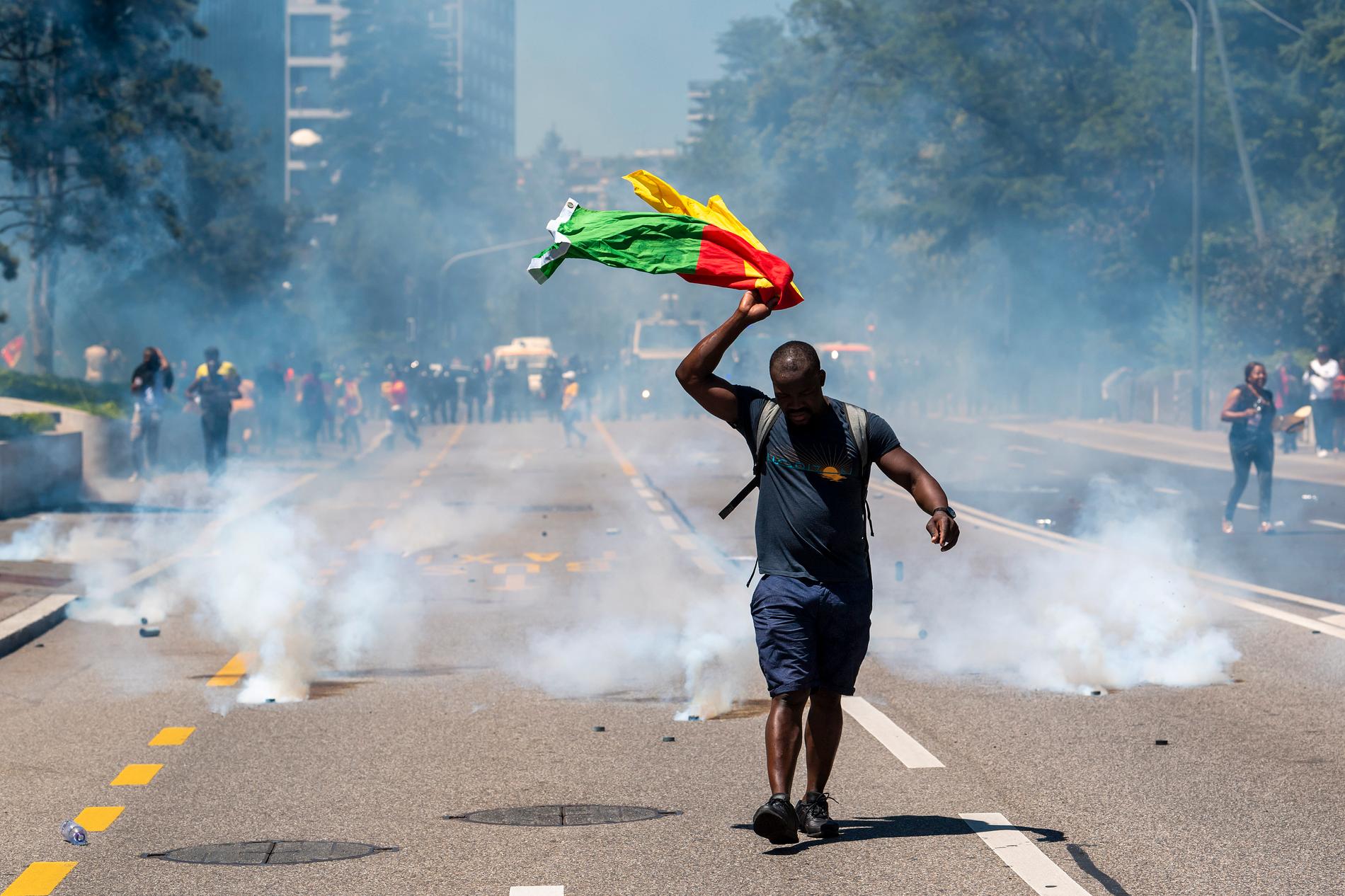 Konflikten i Kamerun har utlöst demonstrationer i många länder. Här i Genéve i juni i år.
