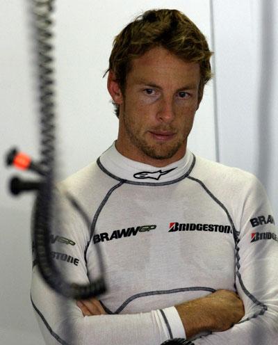Stoppas Jenson Button får inte göra något för McLaren förrän efter årsskiftet. FOTO: AP