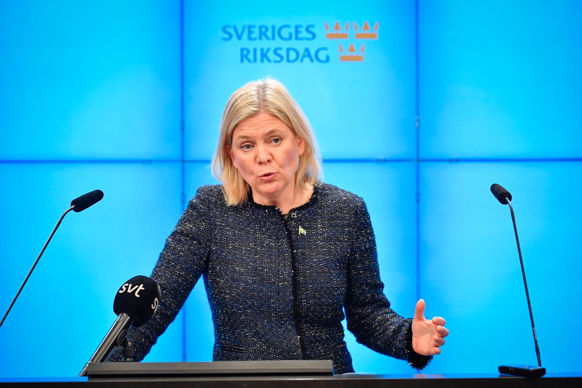 Statsminister Magdalena Andersson (S) vill sänka gränsen för vilka dömda brottslingar som kan utvisas från Sverige.