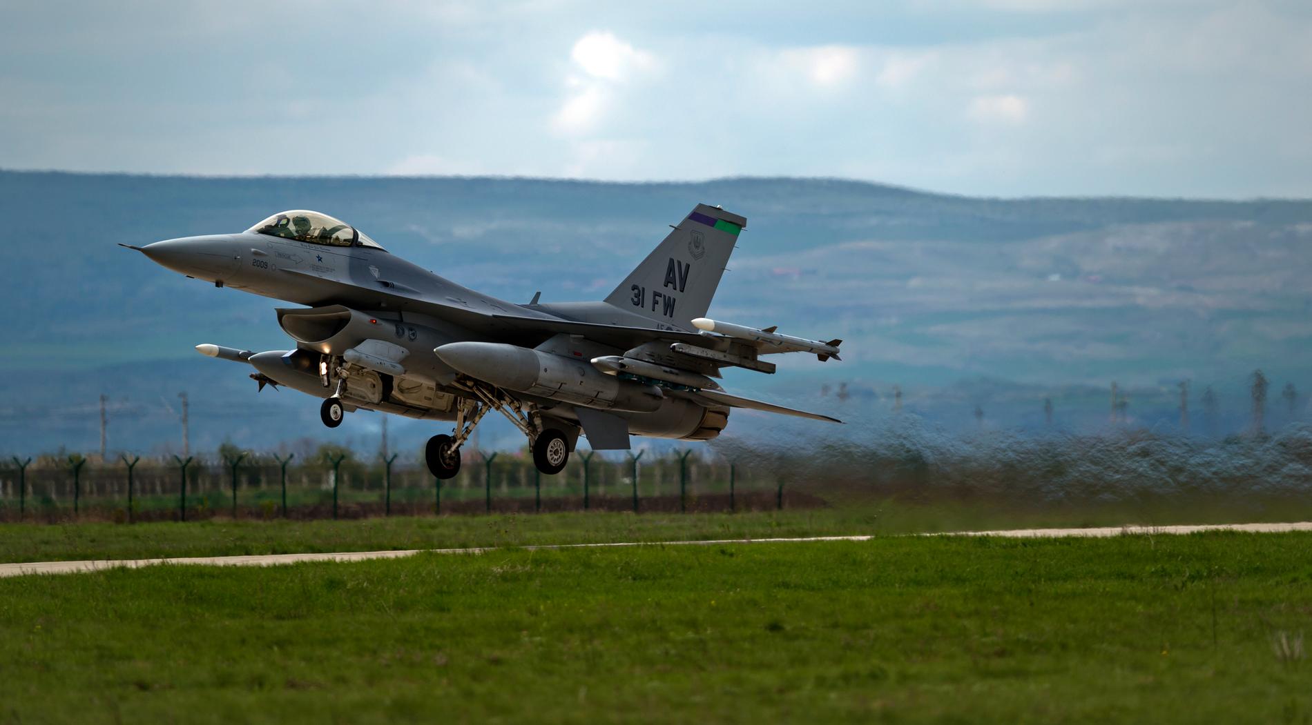 Slovakien valde amerikanska plan av modellen F-16.