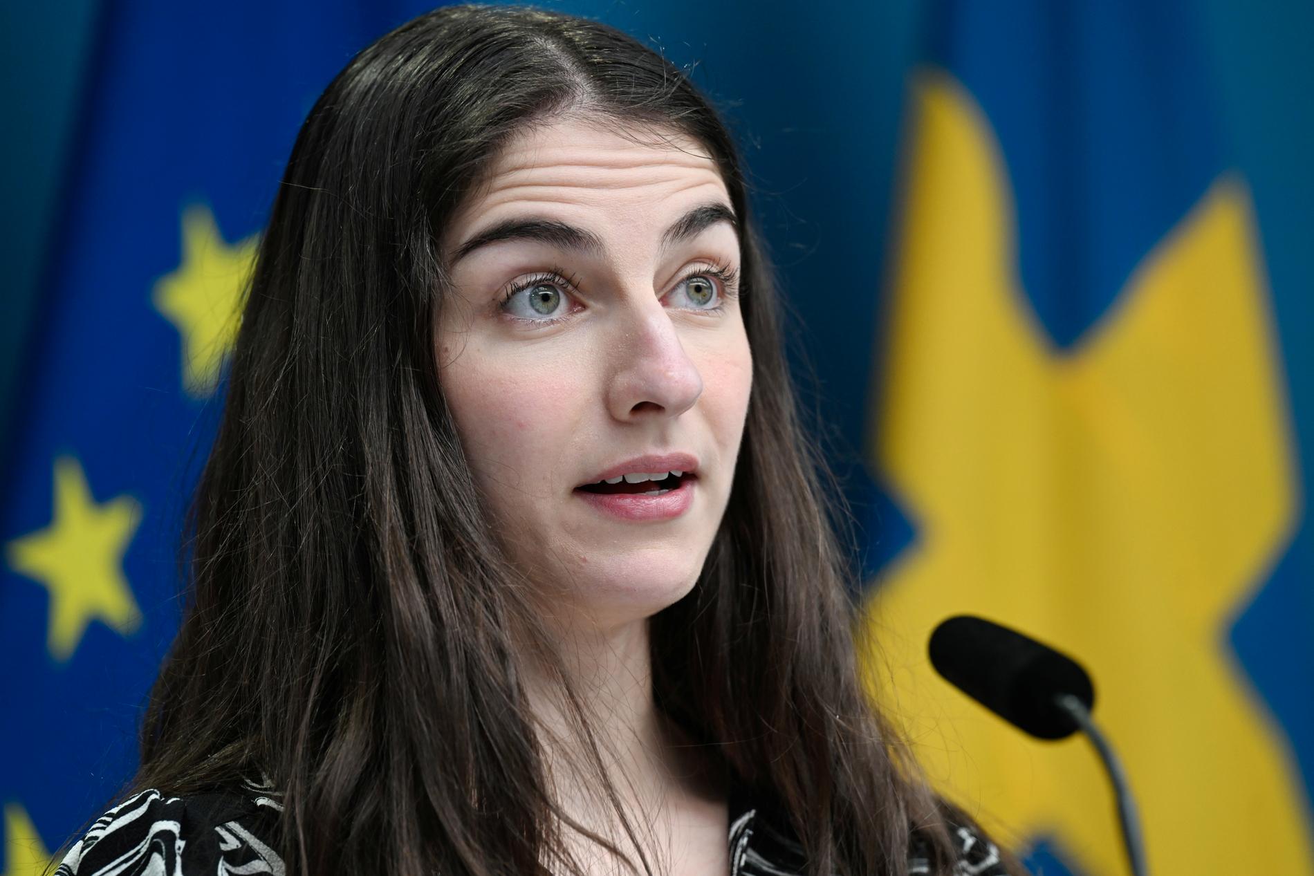 Romina Pourmokhtari, klimatministern. 