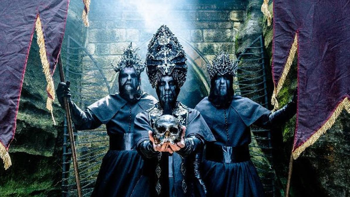 Nergal och hans Behemoth välkomnar sommaren med öppna armar  – och en ny ep.