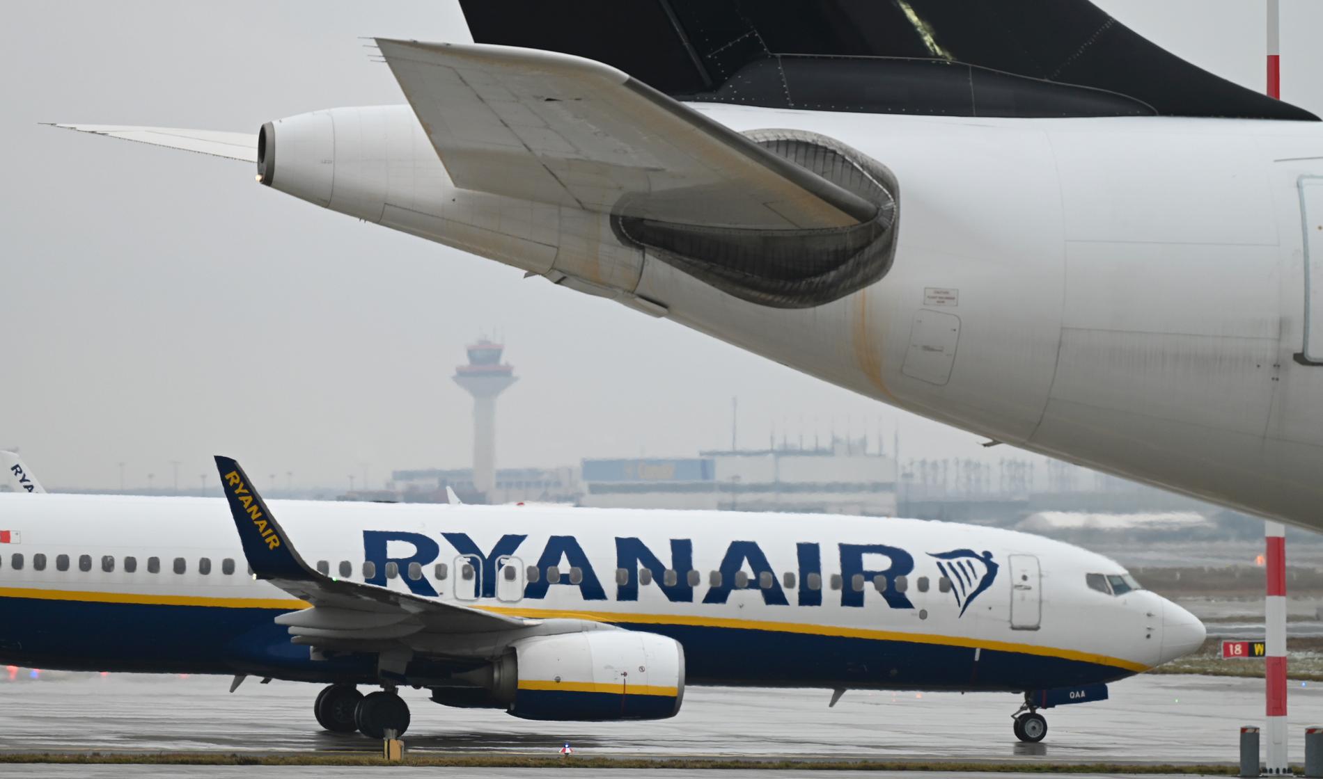Ett Ryanair-plan vid Frankfurts flygplats. Arkivbild.