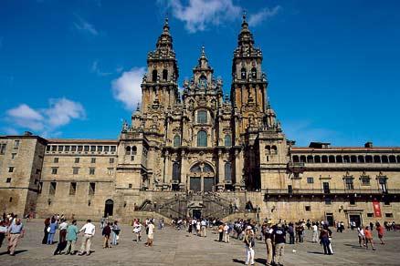 Äntligen framme vid resans mål - Santiago de Compostela. Här i katedralen tros lärjungen David ligga begravd.
