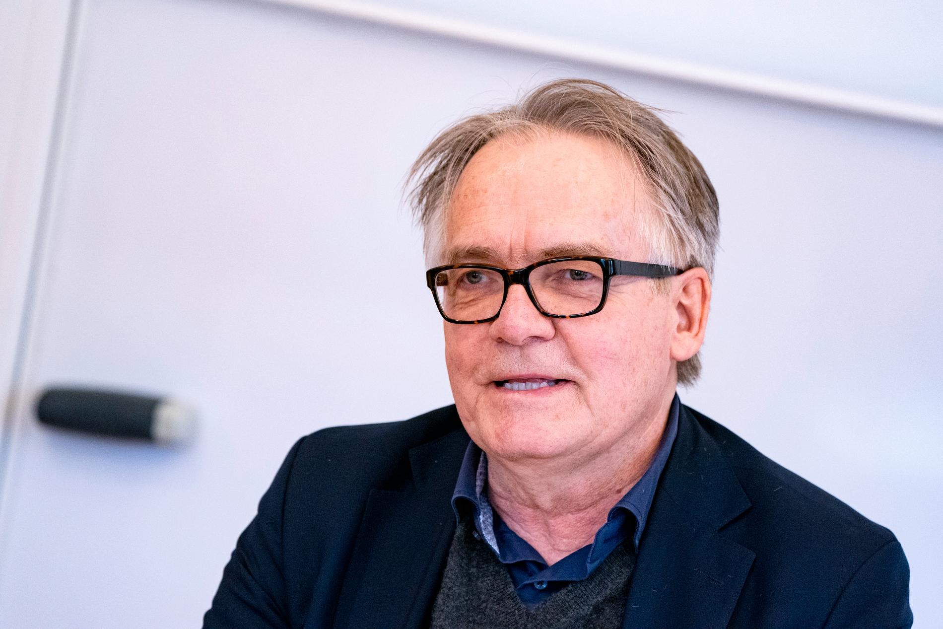 En annan udda detalj i härvan är det arga debattinlägg som rektor Torbjörn von Schantz skrev i Sydsvenskan i våras efter avgörandet i Arbetsdomstolen.