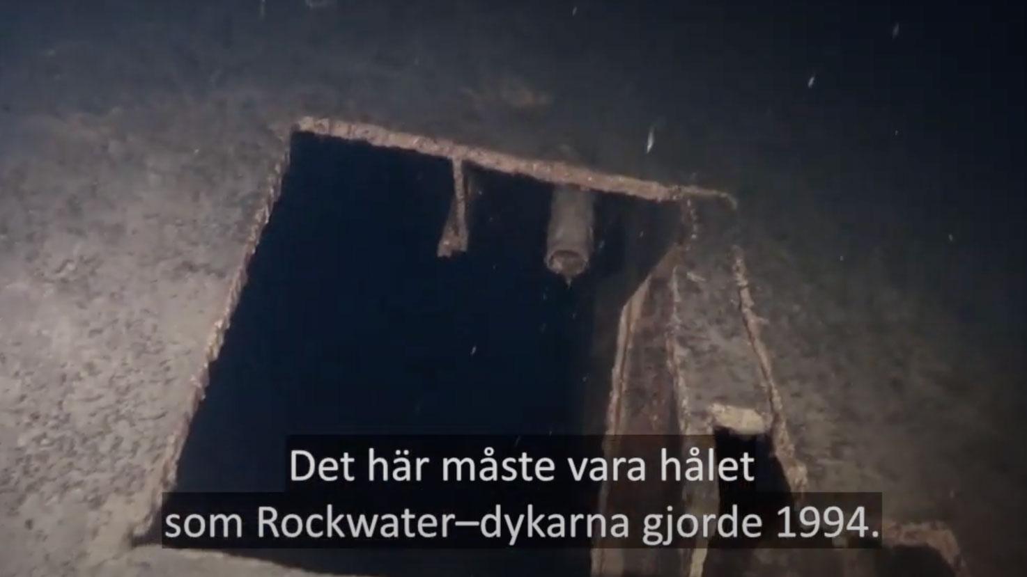Efter förlisningen undersöktes Estonias vrak av dykare från företaget Rockwater, på uppdrag av Sjöfartsverket.