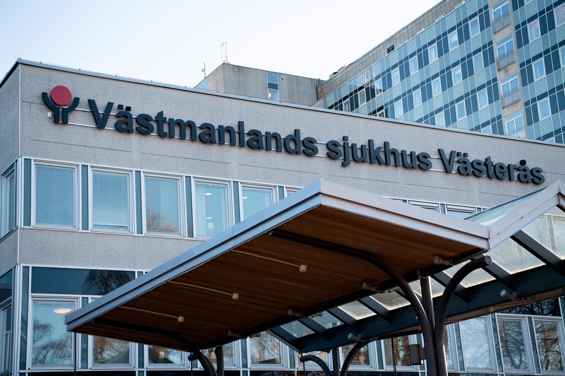 Två män inkom till sjukhuset i Västerås under tisdagskvällen med misstänkta knivskador. Arkivbild.