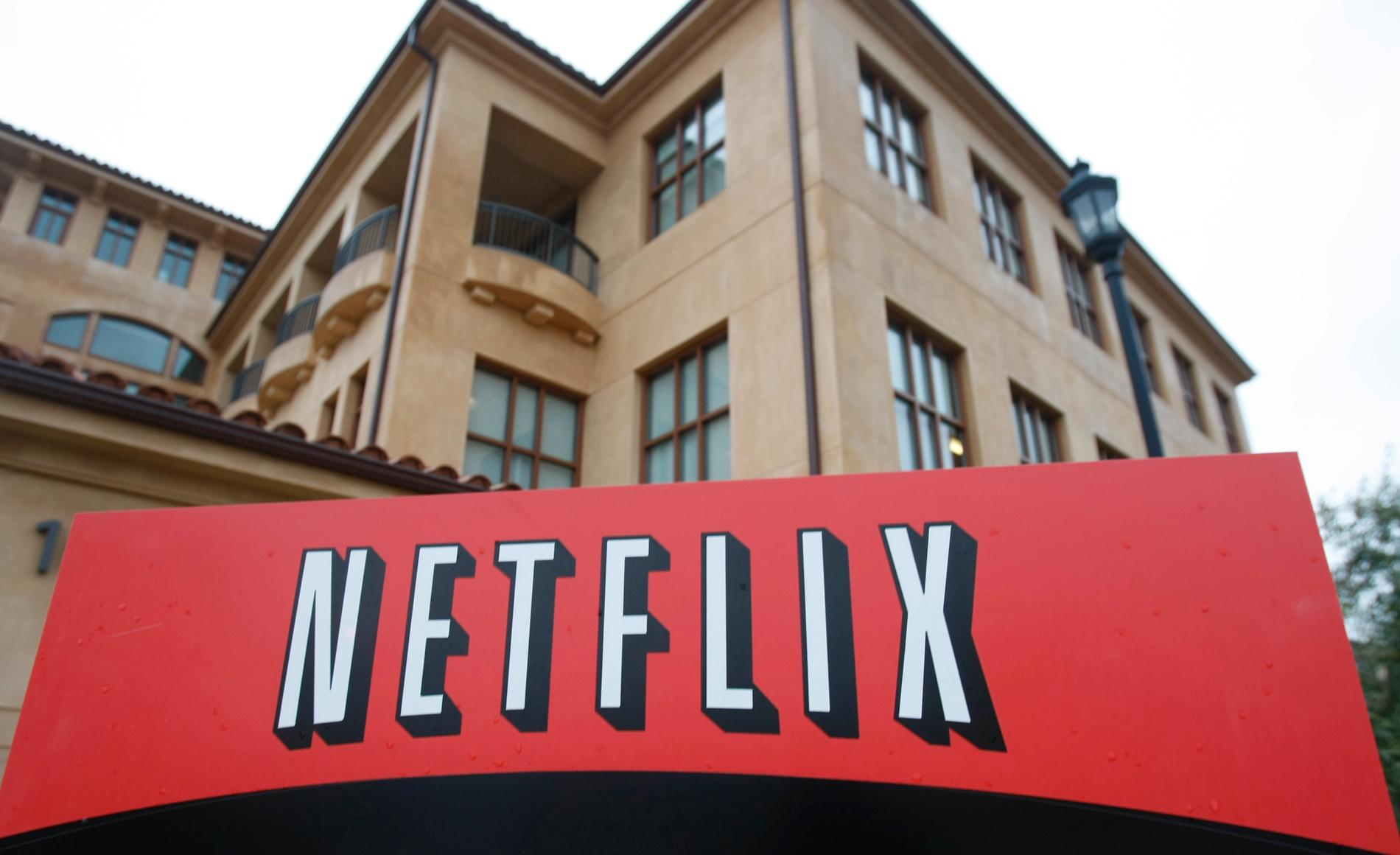 Streamingjätten Netflix vill att du ska tjalla på dina polare som snyltar på ditt användarkonto.