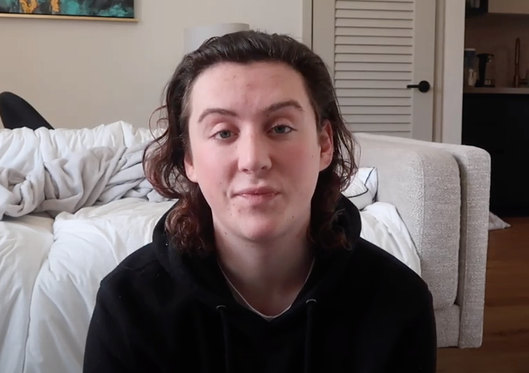 Trevi Moran är transkvinna, berättar hon i en youtube-video.