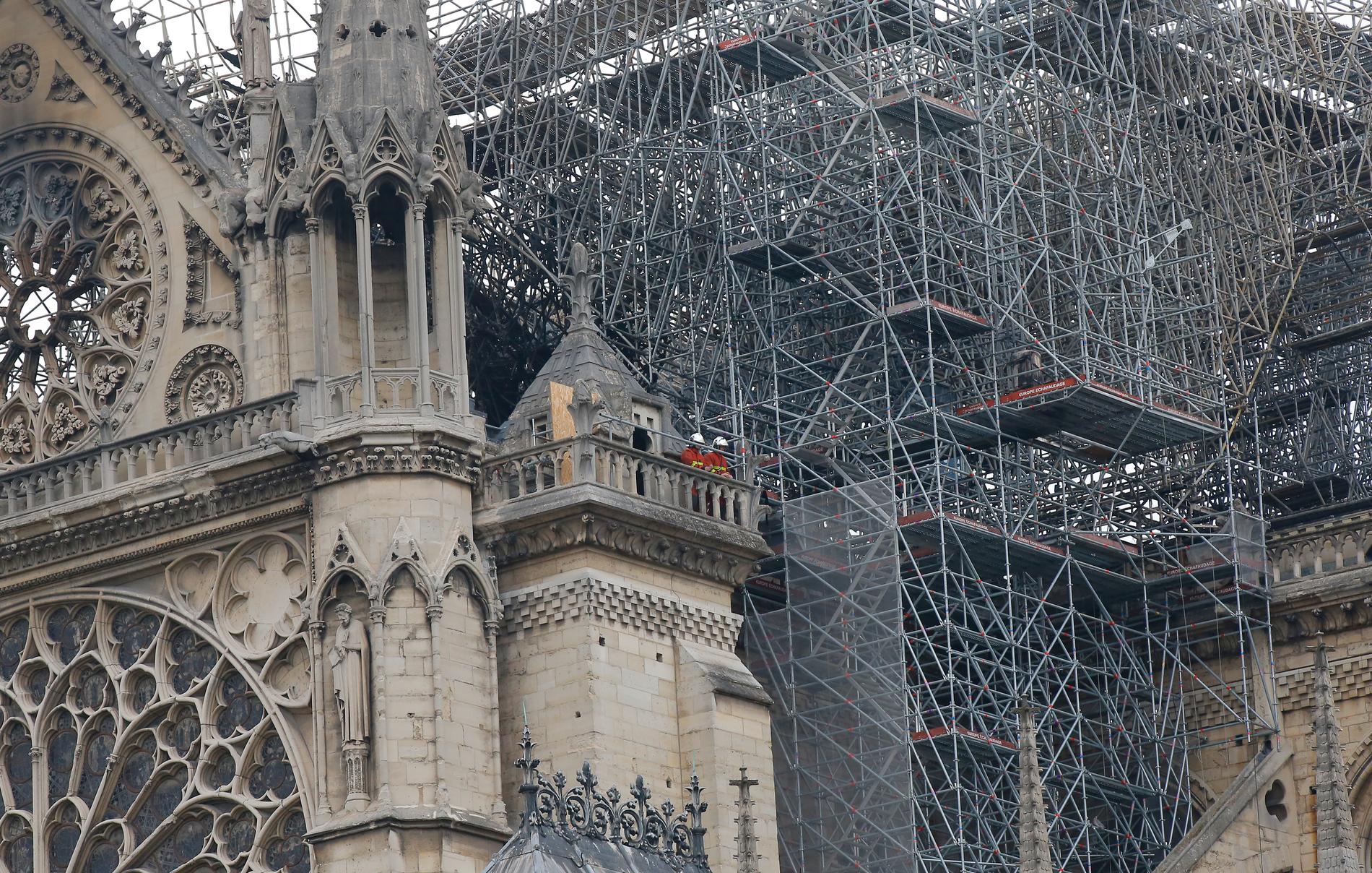 Efter branden i Notre-Dame strömmade löften om pengar till återuppbyggandet in. Men än så länge har inte de franska miljardärerna betalat vad de lovat. Arkivbild.