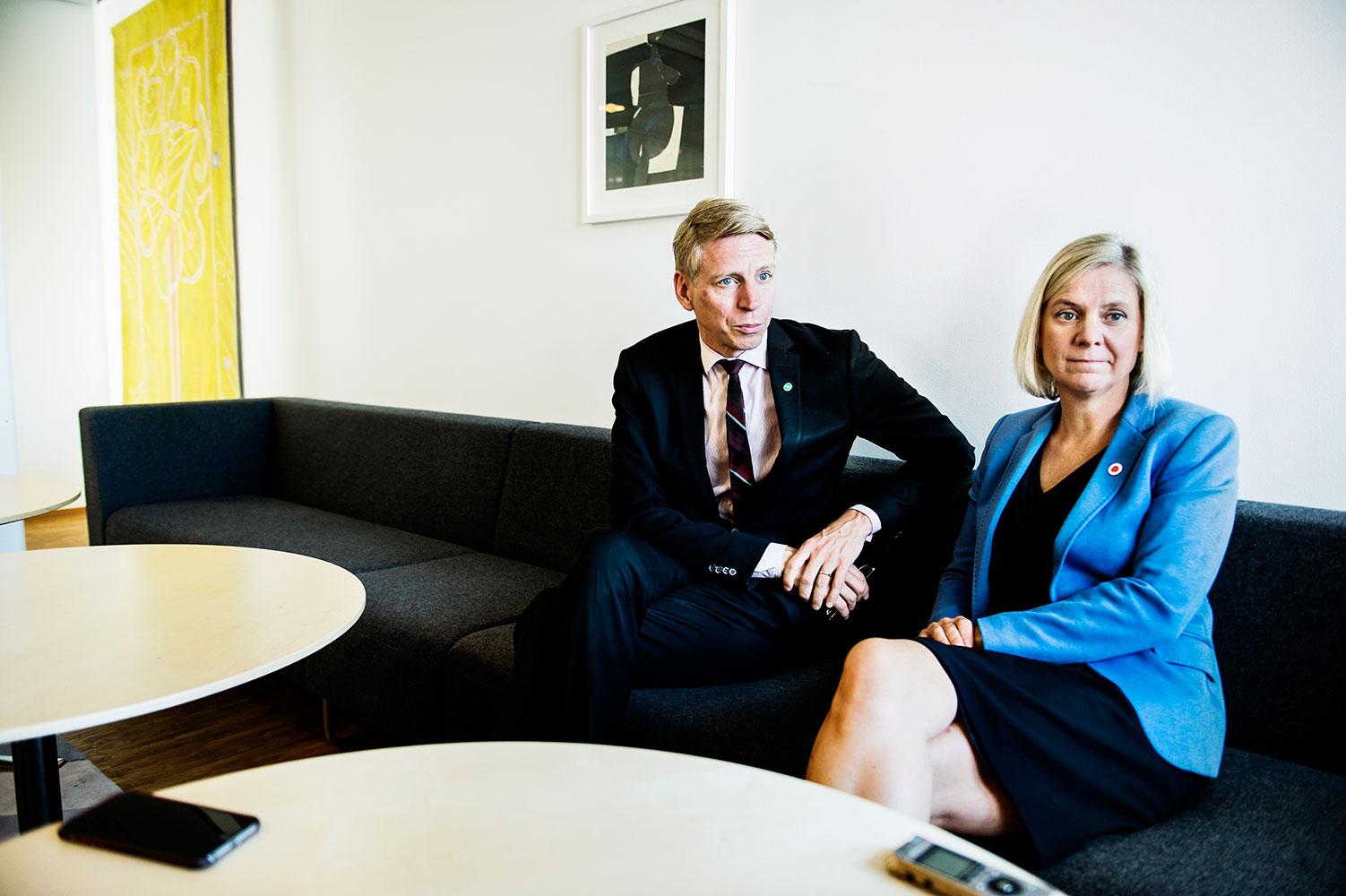 Finansmarknadsminister Per Bolund och finansminister Magdalena Andersson.