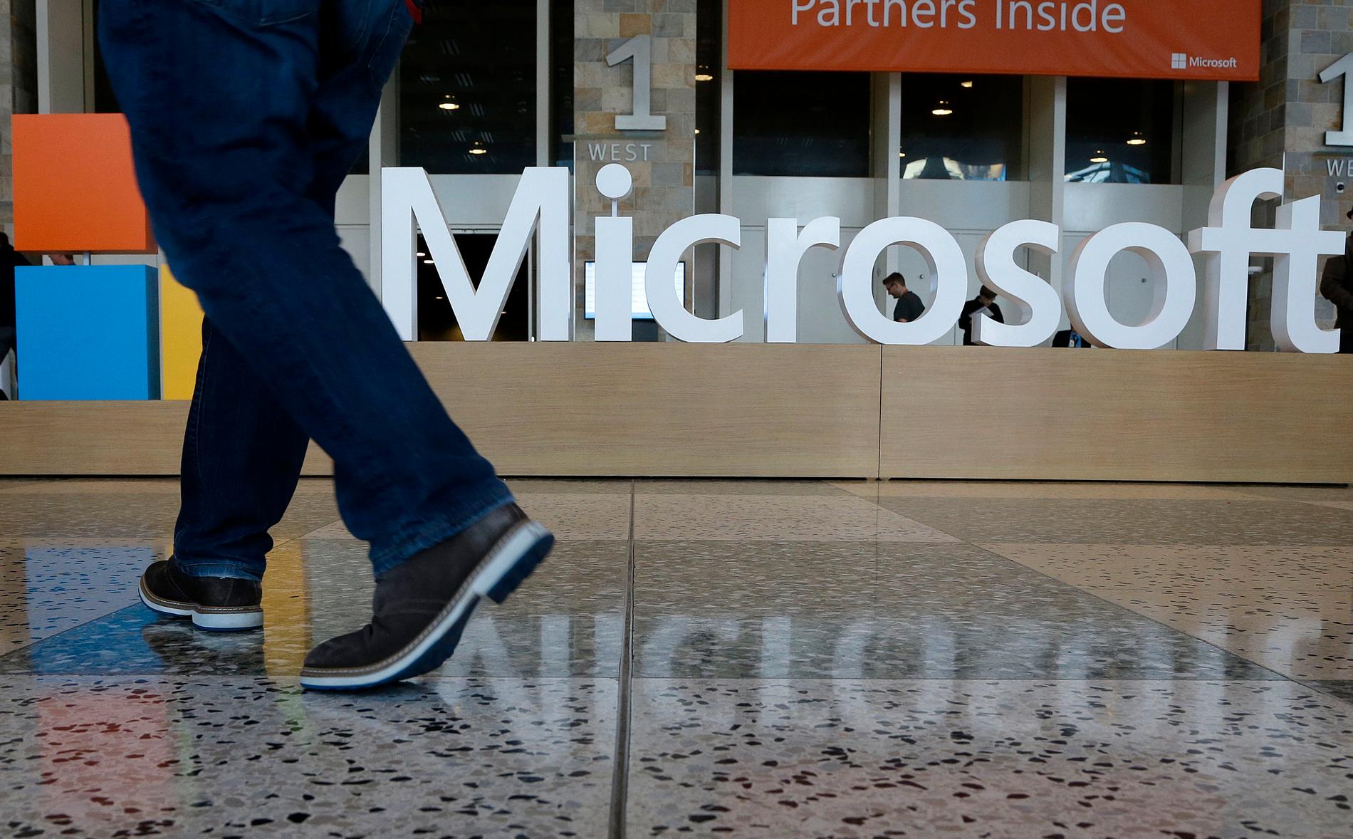 Microsoft anklagar ett ryskt nätverk för hackerattacker.