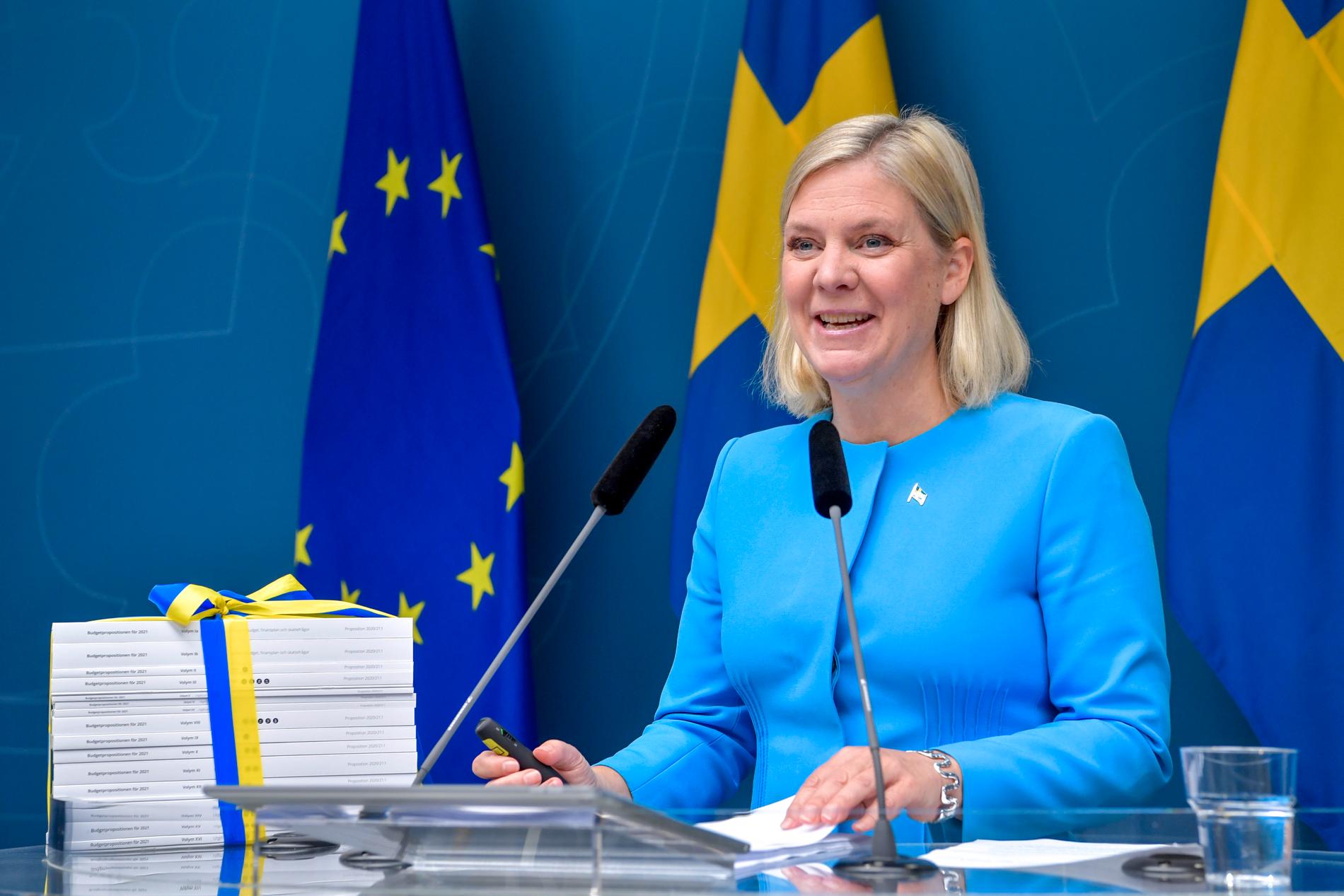 Finansminister Magdalena Andersson (S) presenterar budgetpropositionen för 2021 i Rosenbad i Stockholm.
