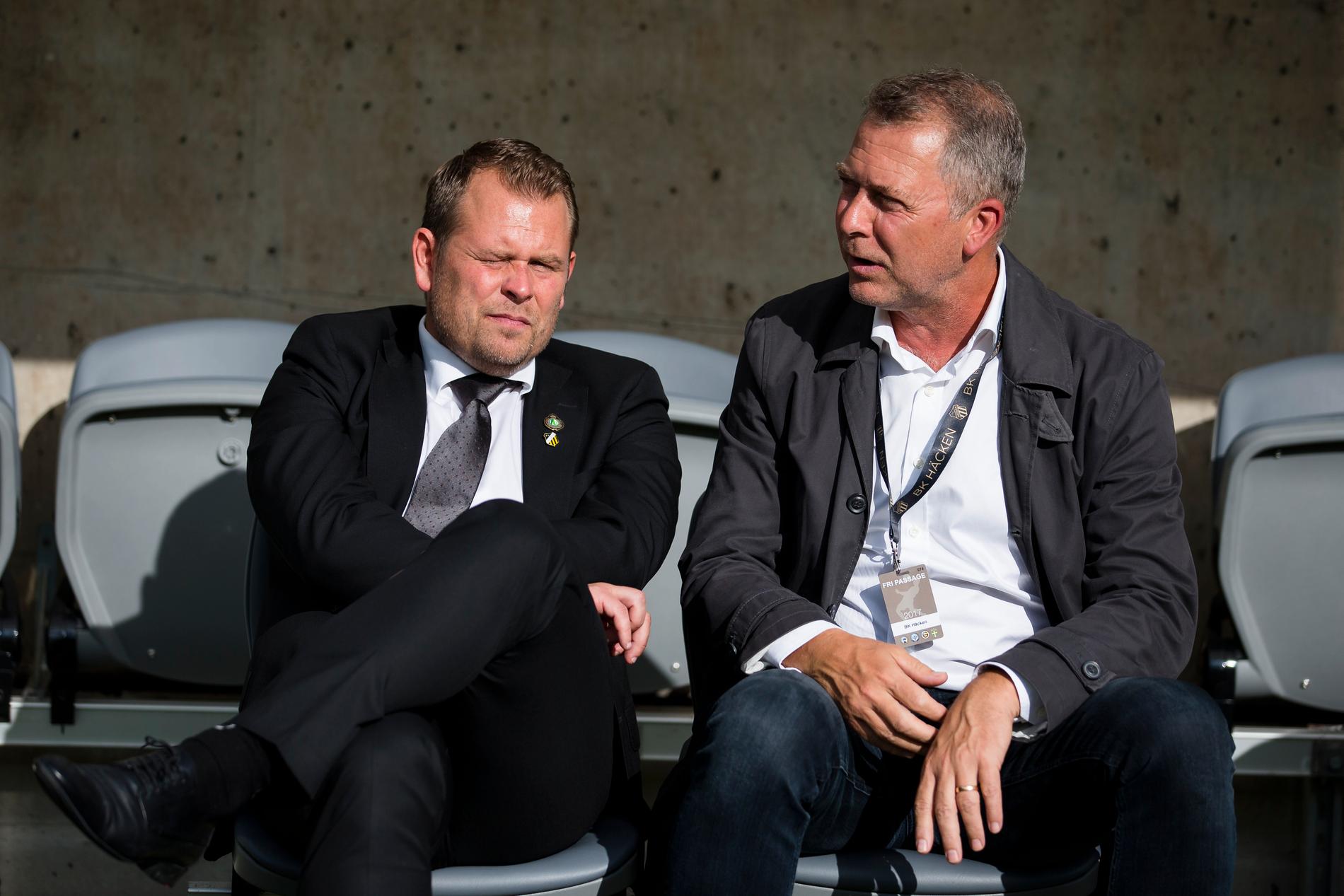 Häckens tränare Mikael Stahre och sportchef Sonny Karlsson.