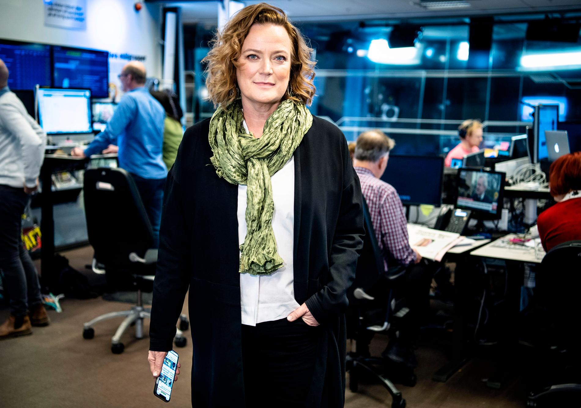 Aftonbladets chefredaktör Lena K Samuelsson på redaktionen.