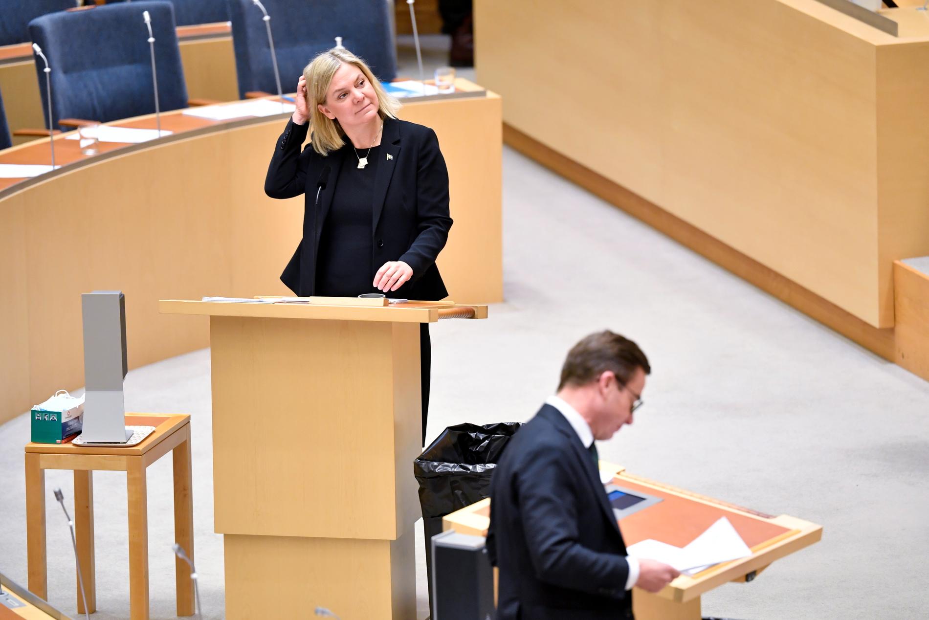 Magdalena Andersson (S) och Ulf Kristersson (M) under partiledardebatten.