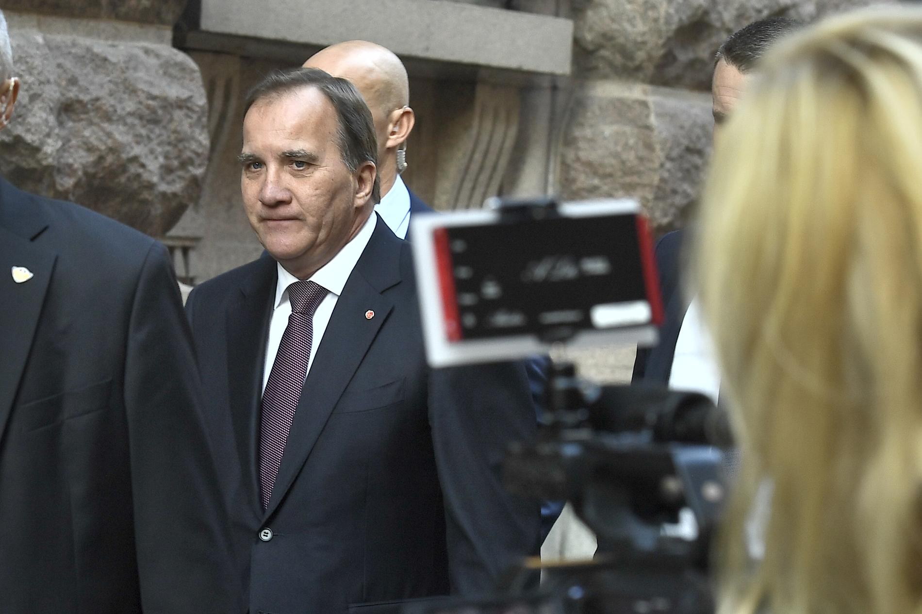 Socialdemokraternas partiledare Stefan Löfven (S) anländer till riksdagen för att träffa talmannen Andreas Norlén.
