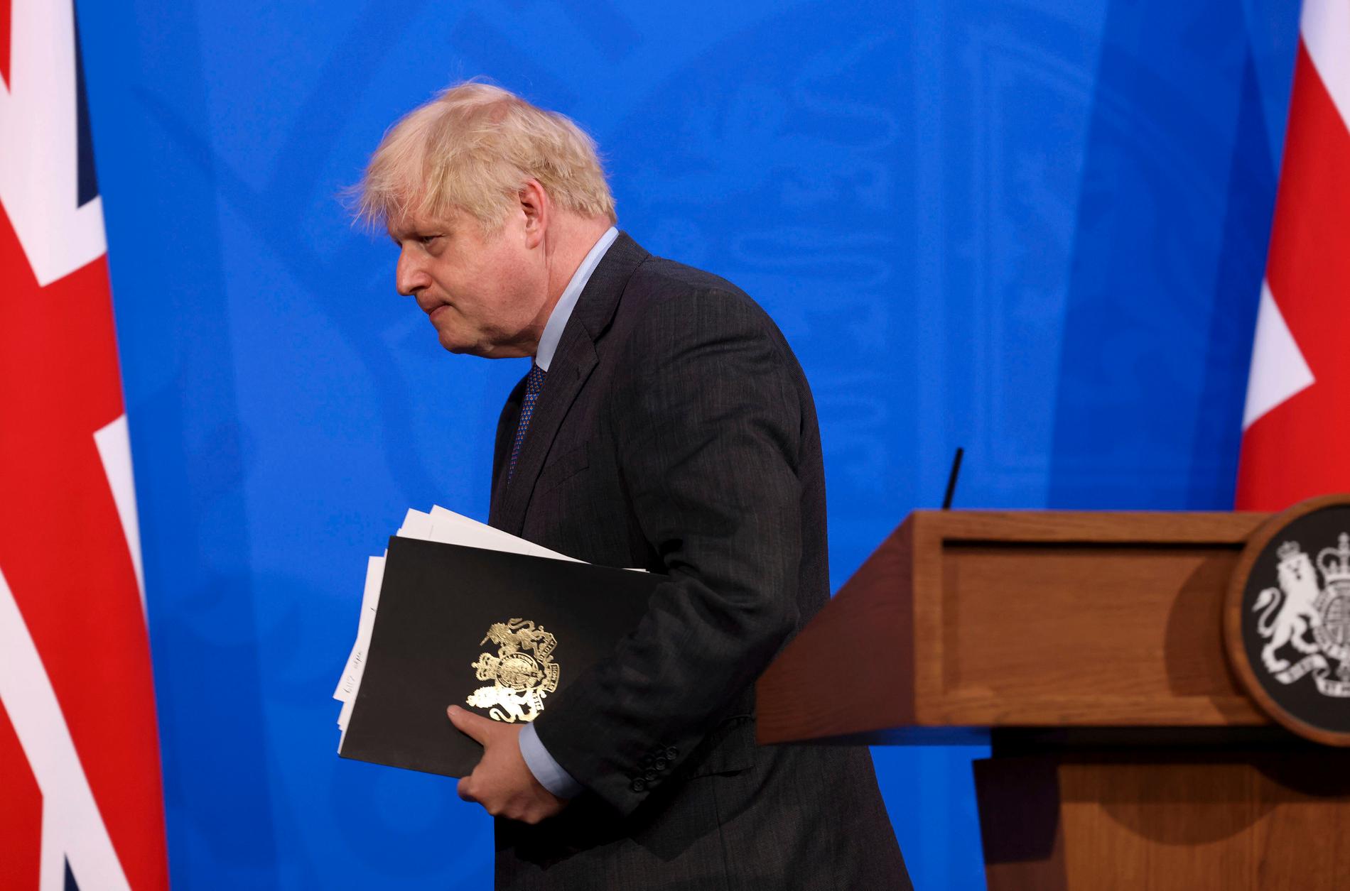 På väg ut. Boris Johnson avgår. Arkivbild.