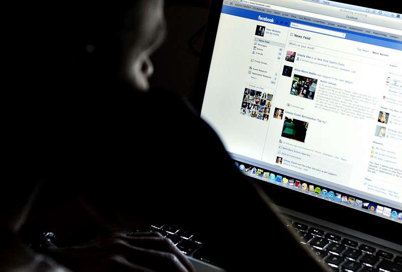 Facebookanvändandet minskar bland unga.