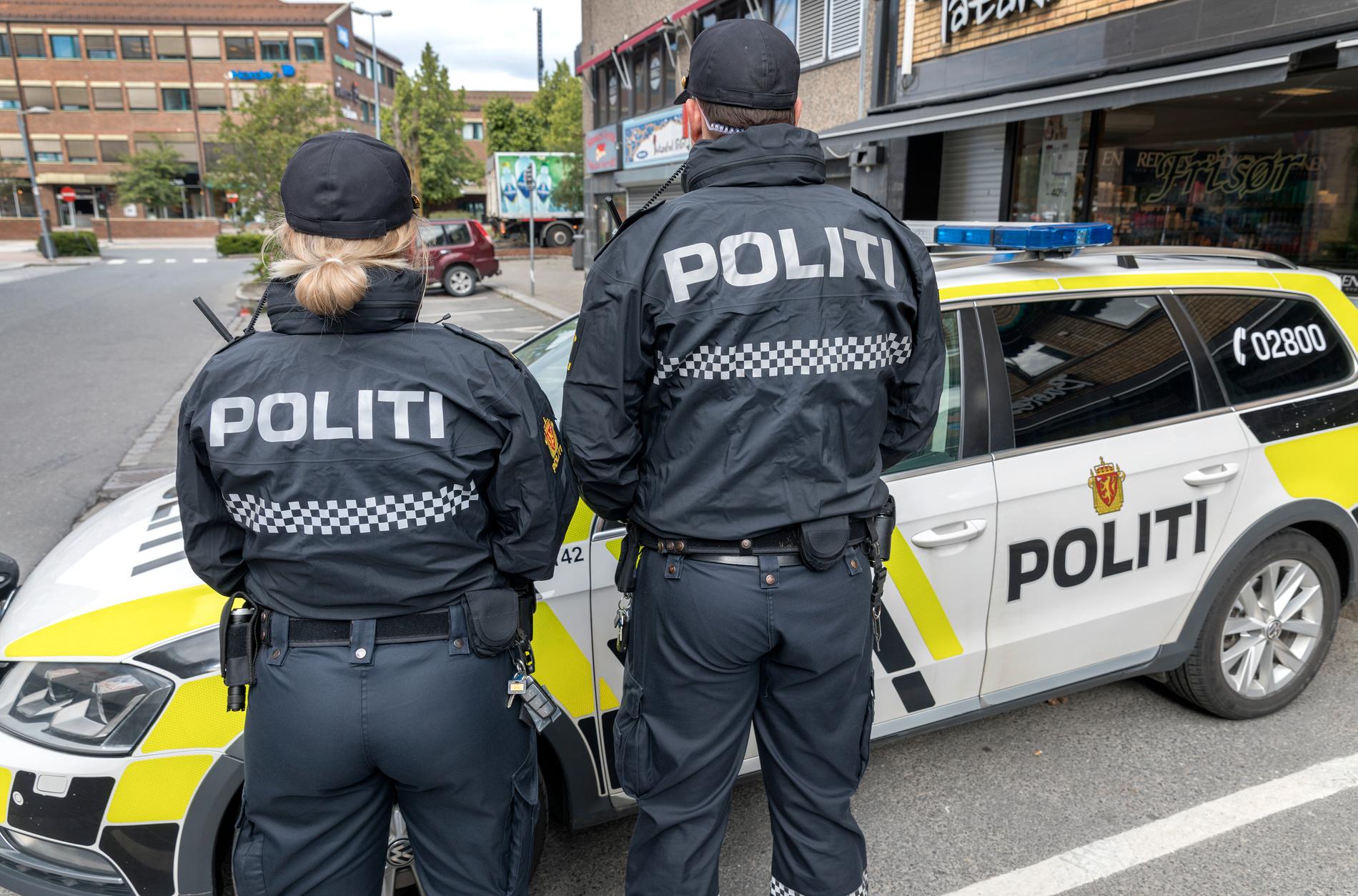 Genrebild norsk polis. 