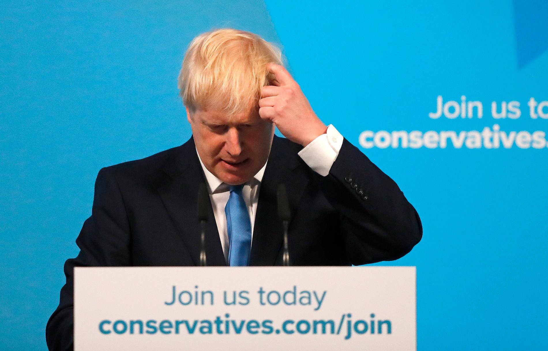 Boris Johnsons första uppgift blir att bilda en ny regering.