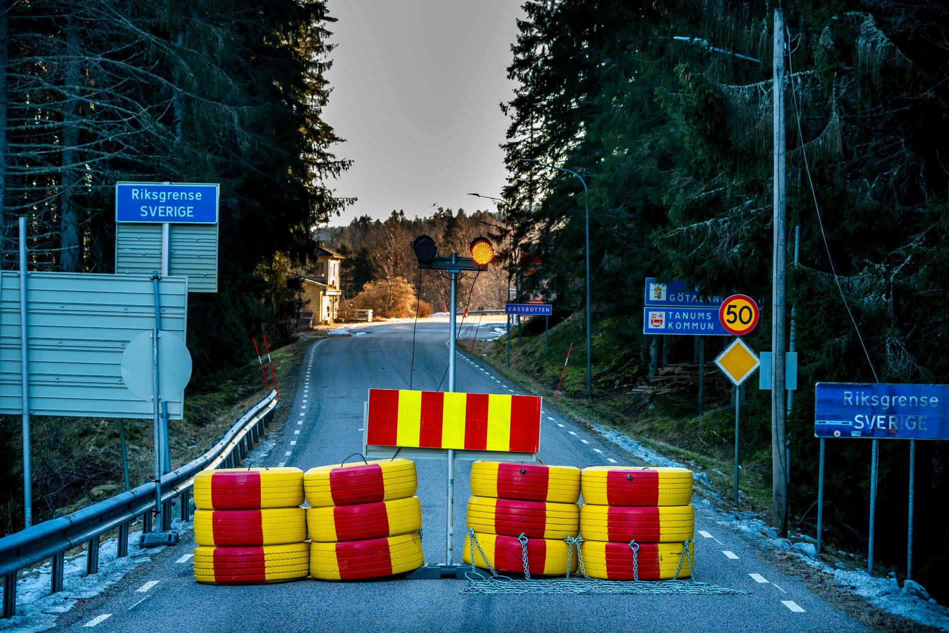 Gränsen mellan Norge och Sverige. Stängd. Arkivbild.