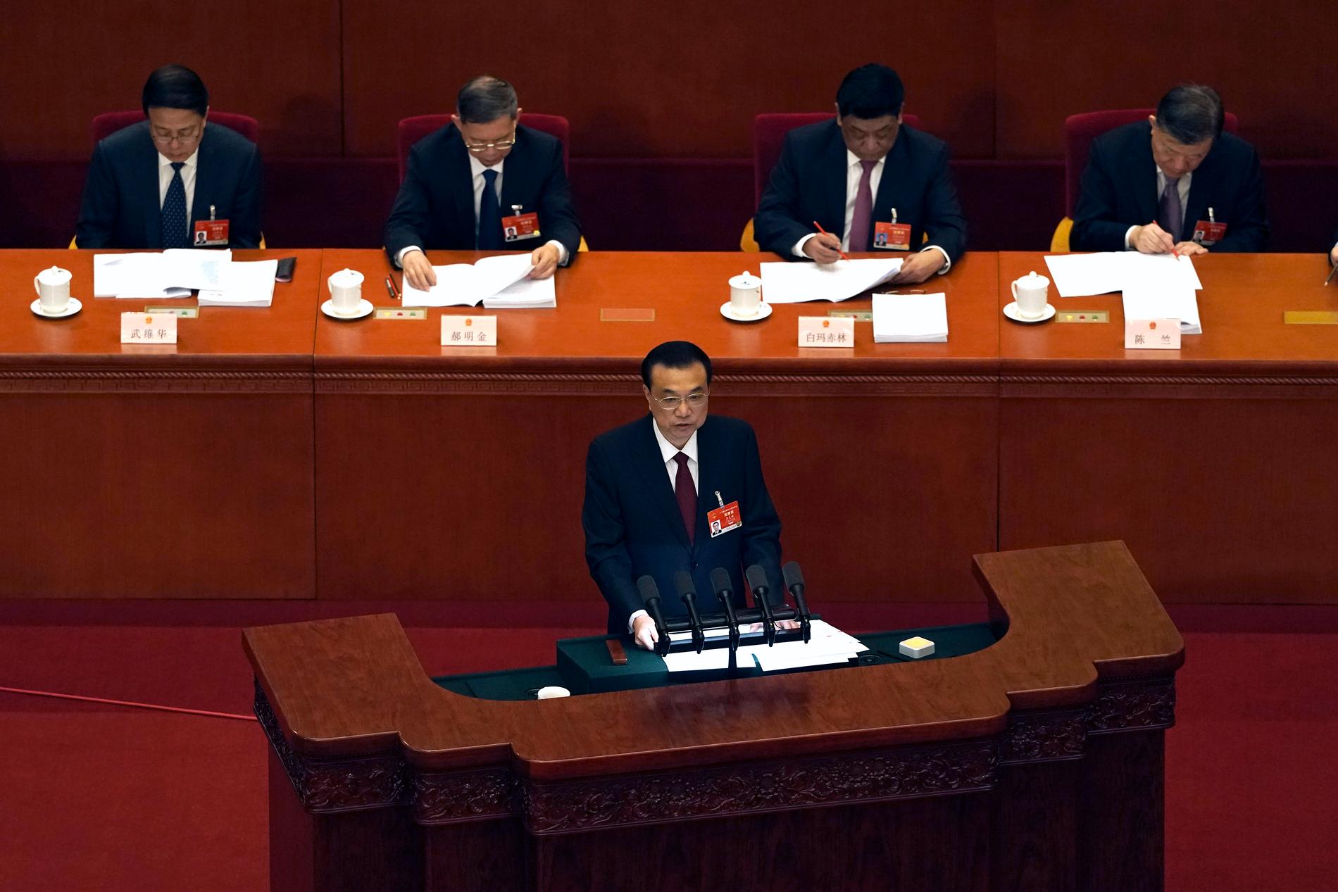 Kinas premiärminister Li Keqiang talade då folkkongressen inleddes.