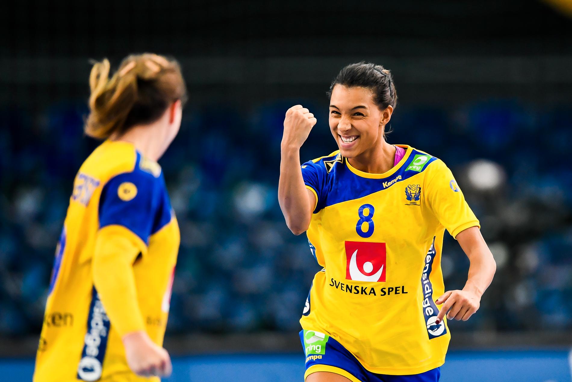 Jamina Roberts jublar i kvartsfinalen mellan Sverige och Danmark under handbolls-VM den 12 december 2017 i Leipzig.