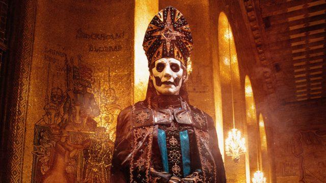 Cardinal Copia är ett avslutat kapitel, bered i stället en väg för Papa Emeritus IV – Ghosts nya ansikte utåt. 