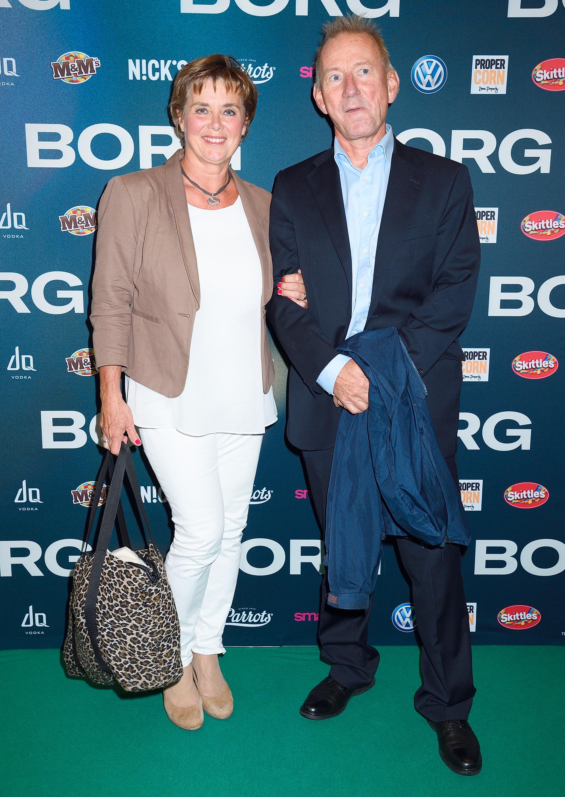 Lotta Bouvin Sundberg med make Pelle Sundberg på premiären av filmen Borg, 2017.