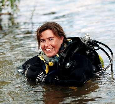 Katarina Ericsson är inte rädd när hon dyker.