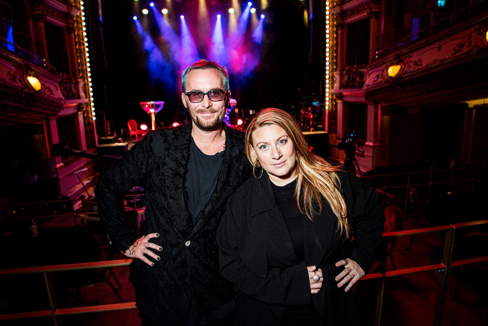 Fredrik Robertsson och Sarah Dawn Finer på Vasateatern i Stockholm