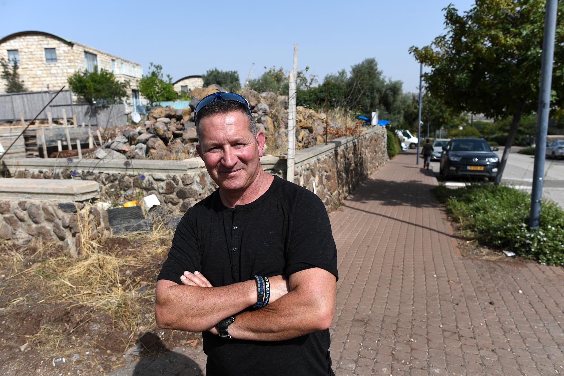Monti Shochat har bott i Had-Fez i 20 år: ”Attackerna har faktiskt blivit lite av vardag här.”