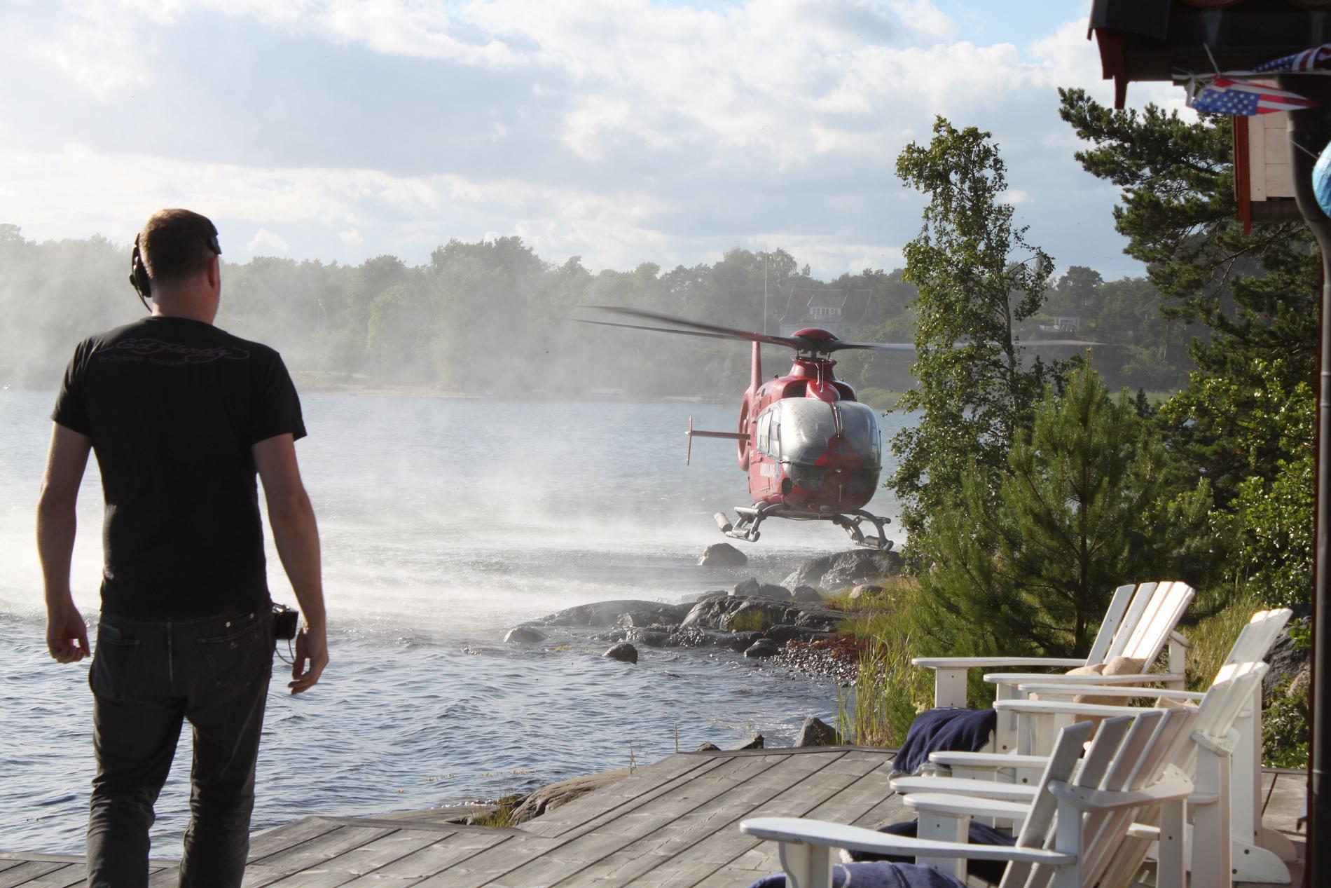 Ambulanshelikoptern kämpade mot hårda vindar i Stockholms skärgård