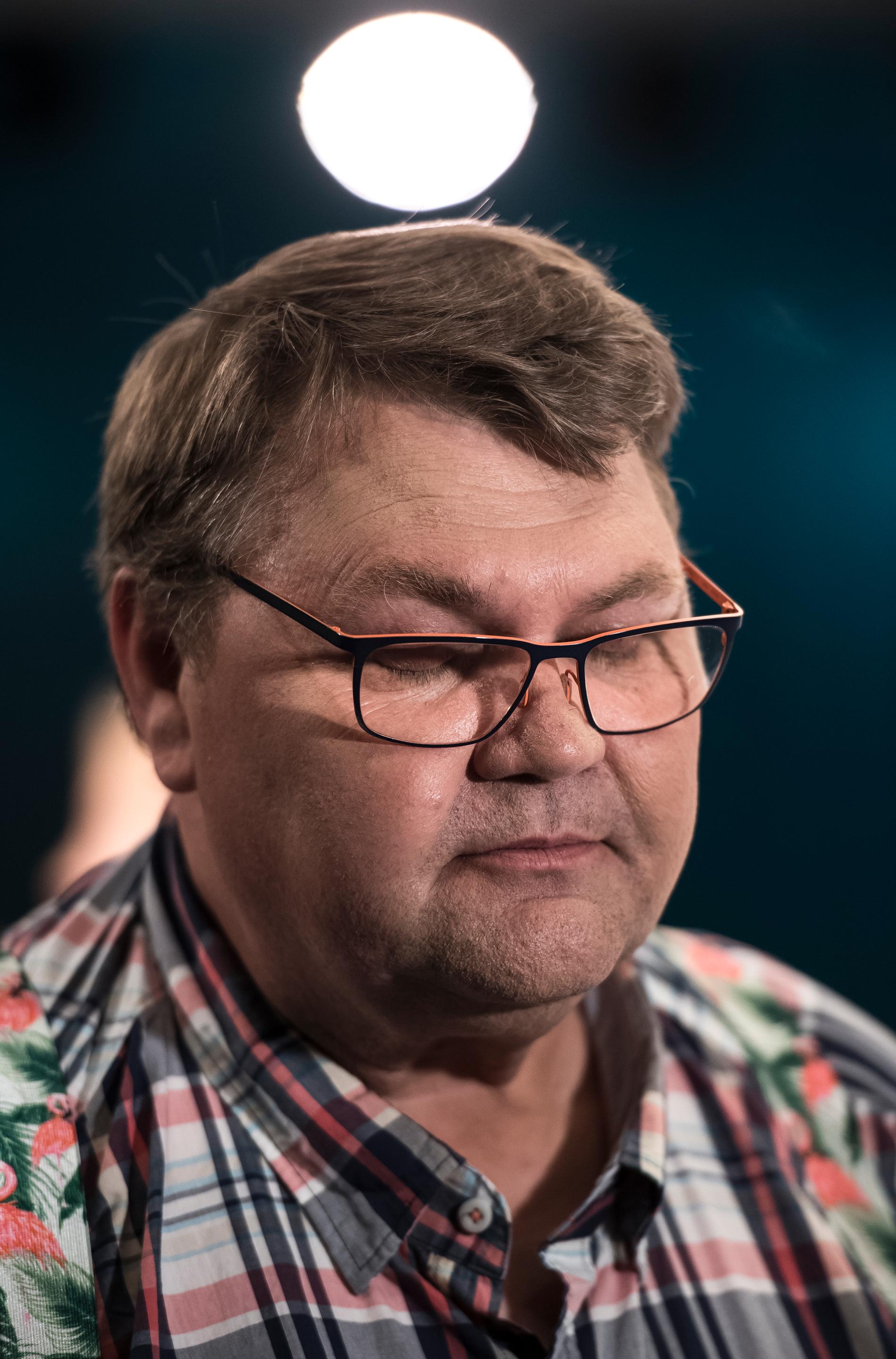 Peter Lundgren (SD) kommer inte längre få samarbeta med Dansk Folkeparti och Sannfinländarna på Europanivå.