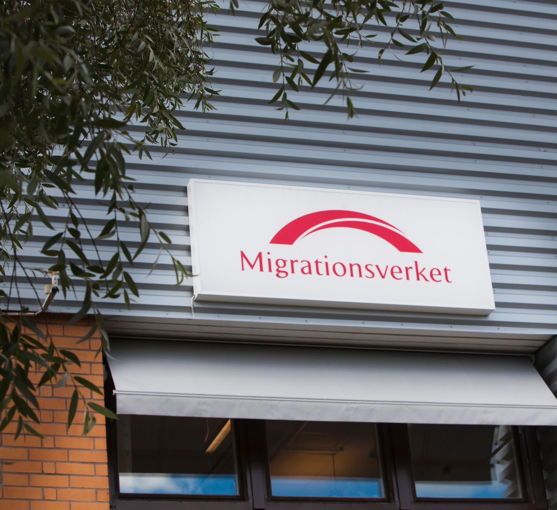 Migrationsverket och Rättsmedicinalverket håller pressträff om åldersbedömningar.