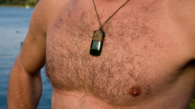Man boobs? Du är inte ensam. Antalet brittiska män som genomgår en bröstförminskning har ökat markant.