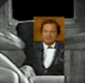 Andra bilden föreställer Markovics bild med inklippt originalbild från videon.