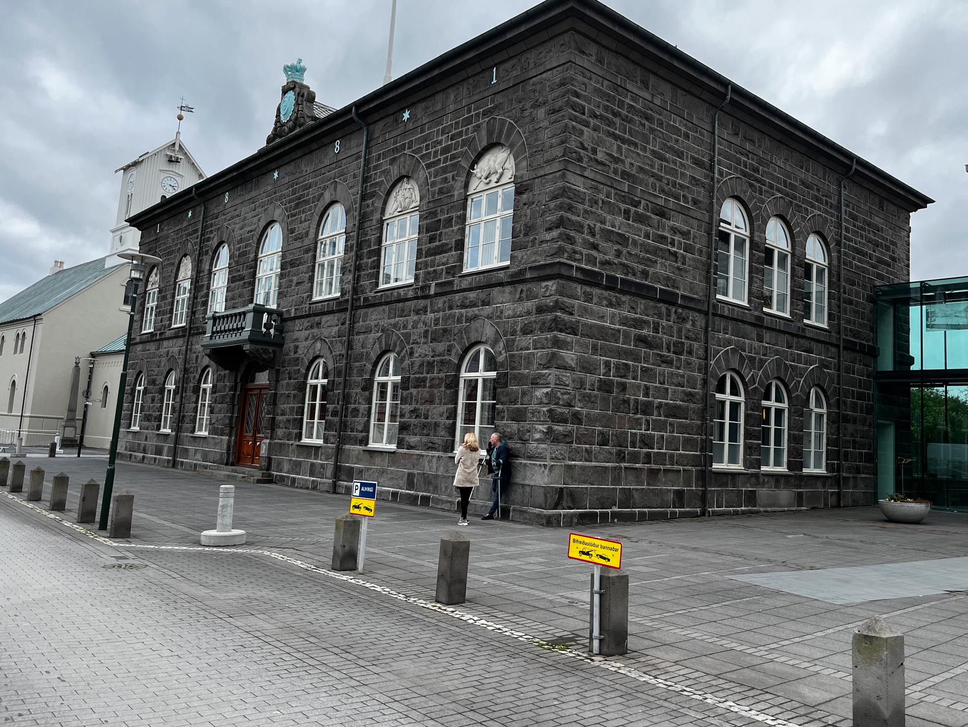 Alltinget i Reykjavik är Islands riksdag och det äldsta existerande parlamentet i världen.