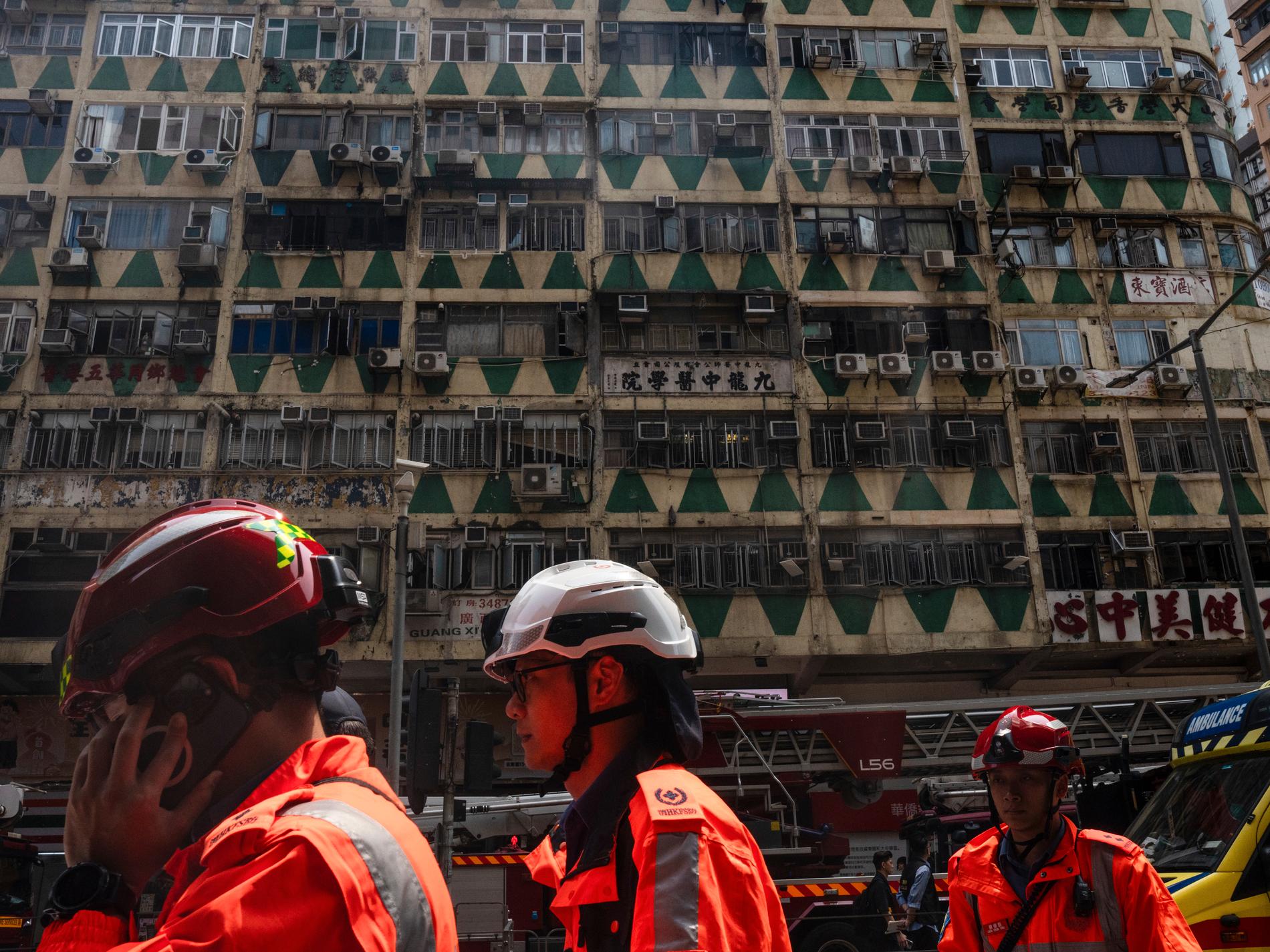 Flera döda i brand i Hongkong