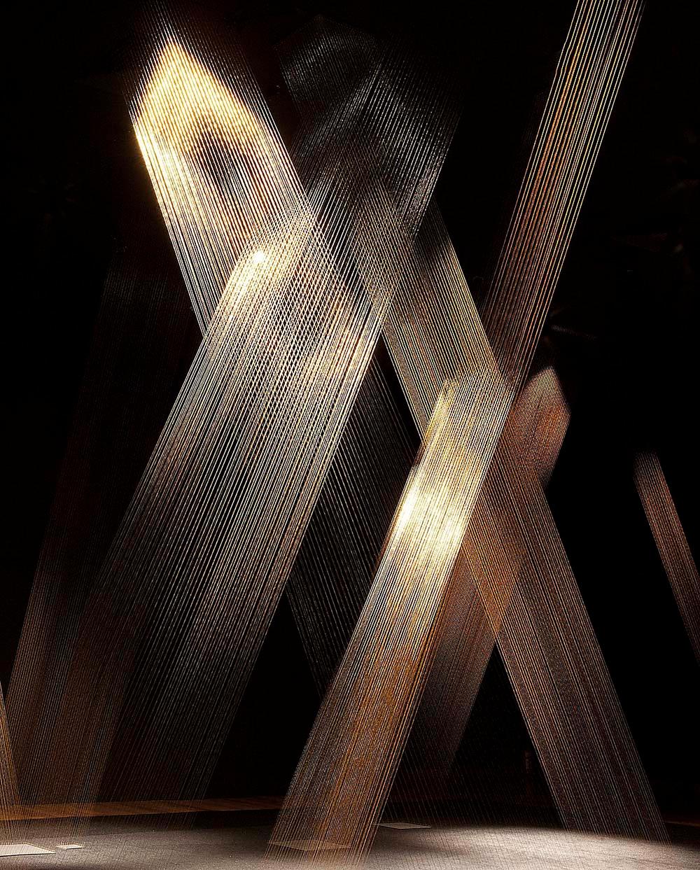 magiska strålar Lygia Pape, ”Ttéia 1,C”, 2003/2012. © Projeto Lygia Pape  och Hauser  & Wirth.