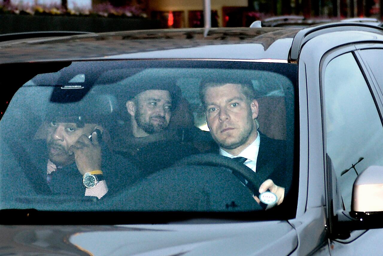 Avslappnad Timberlake på väg till Globen.