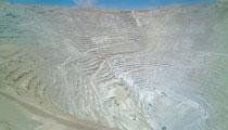 Chuquimata, världens största öppna gruvschakt - 1700 meter djupt.