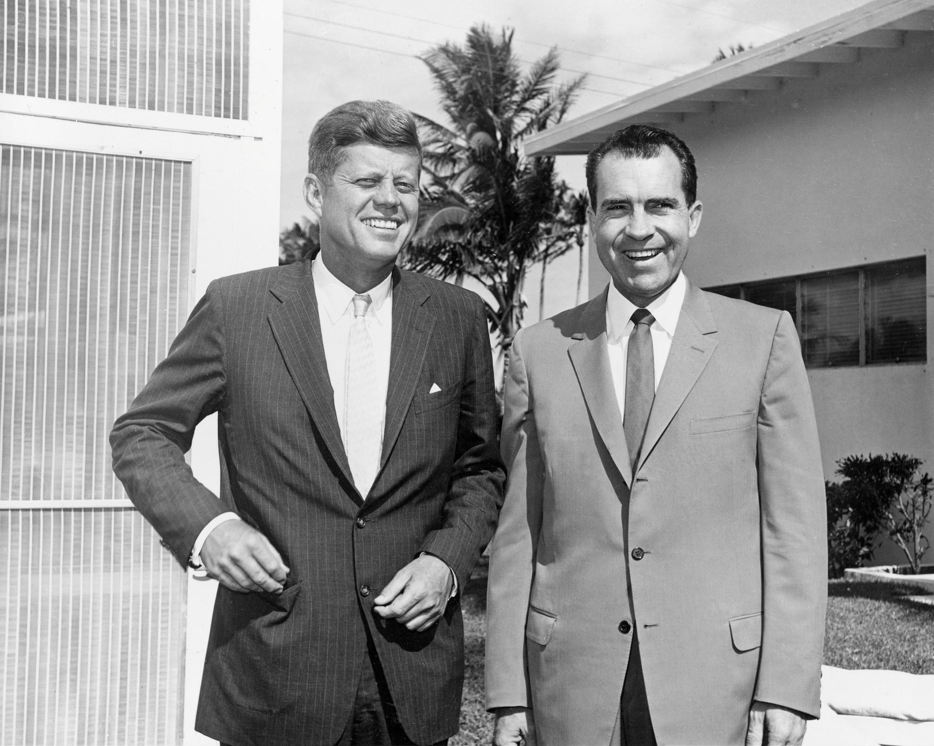 John Kennedy och Richard Nixon i november 1960.