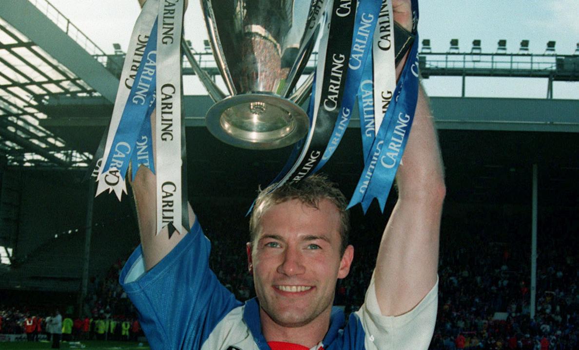 Blackburn, anförda av Alan Shearer, vann Premier League 1994/95.