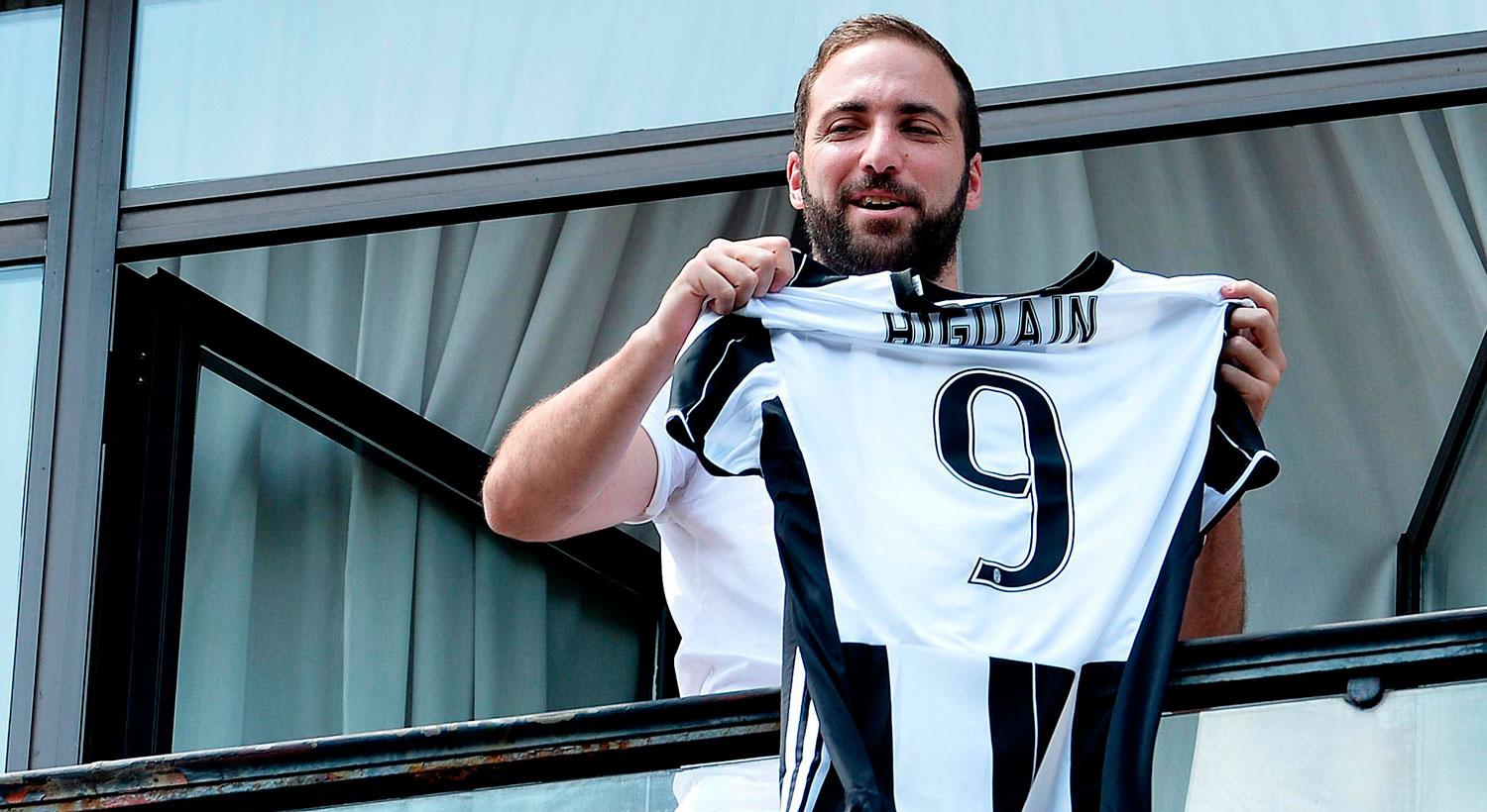Gonzalo Higuain skrev på för Juventus tidigare i veckan.